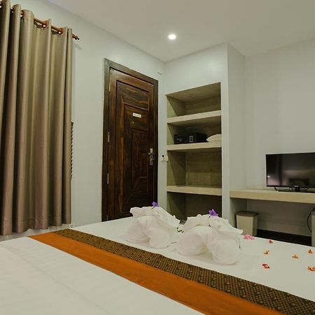 Makk Hotel Kampot Esterno foto