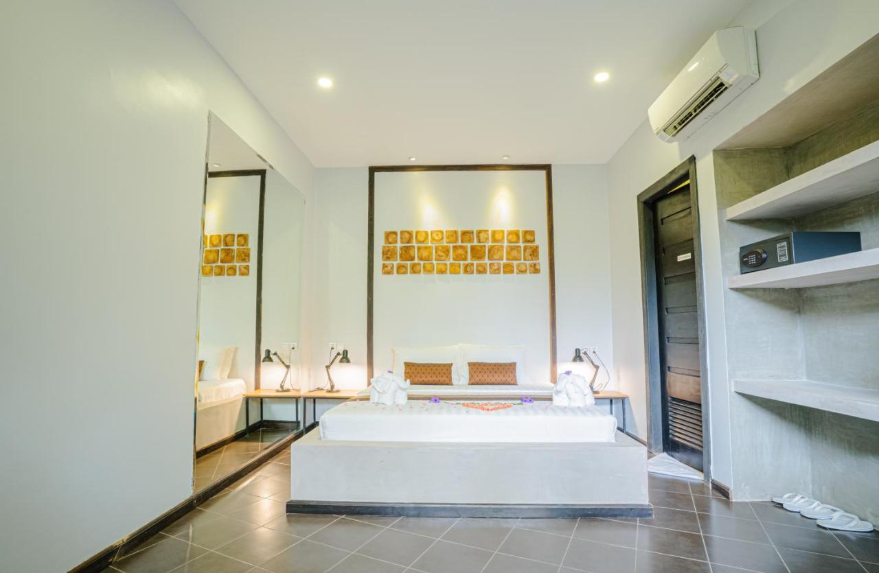 Makk Hotel Kampot Esterno foto