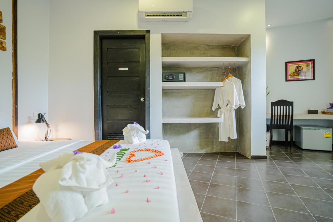 Makk Hotel Kampot Esterno foto