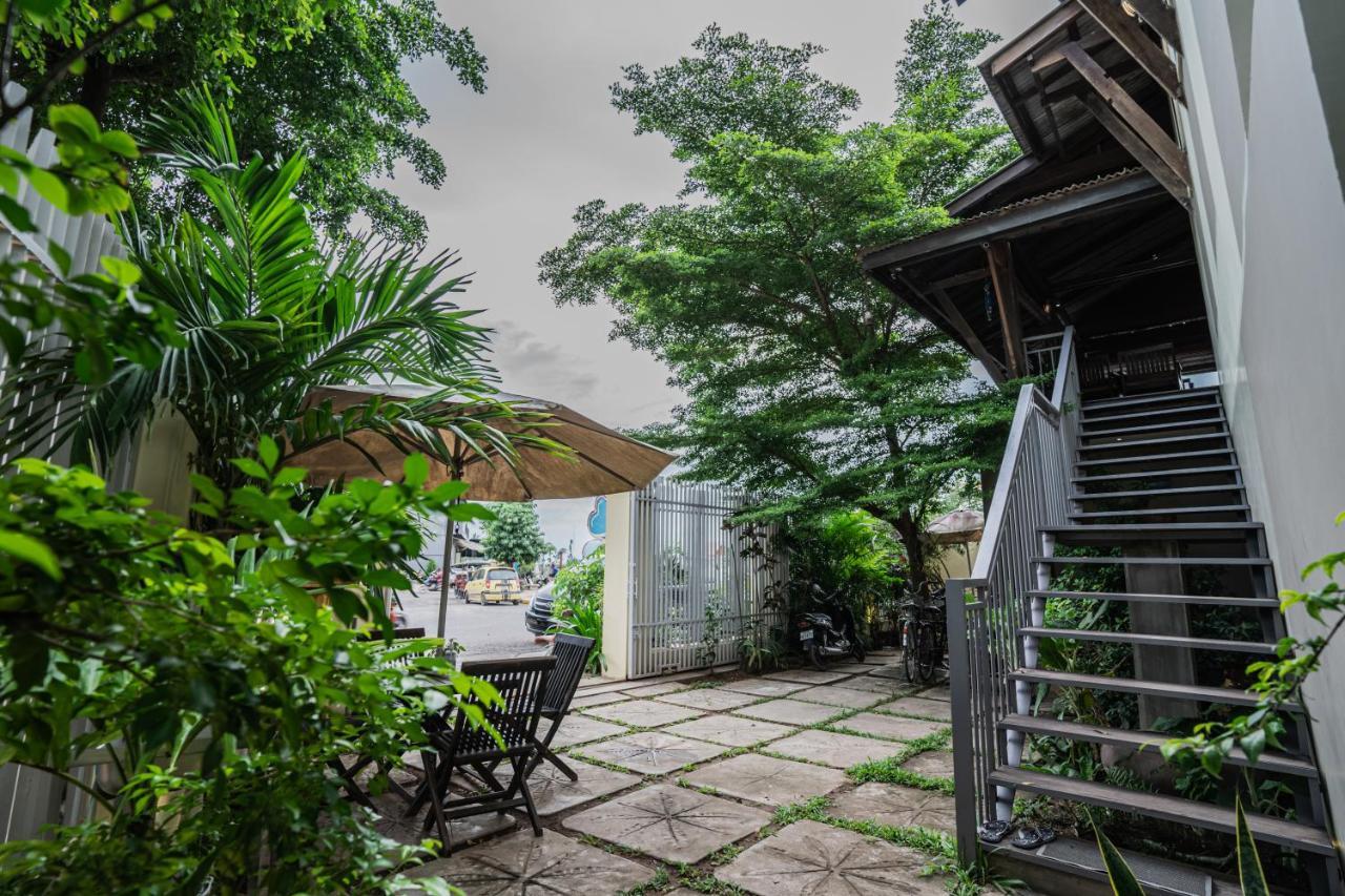 Makk Hotel Kampot Esterno foto