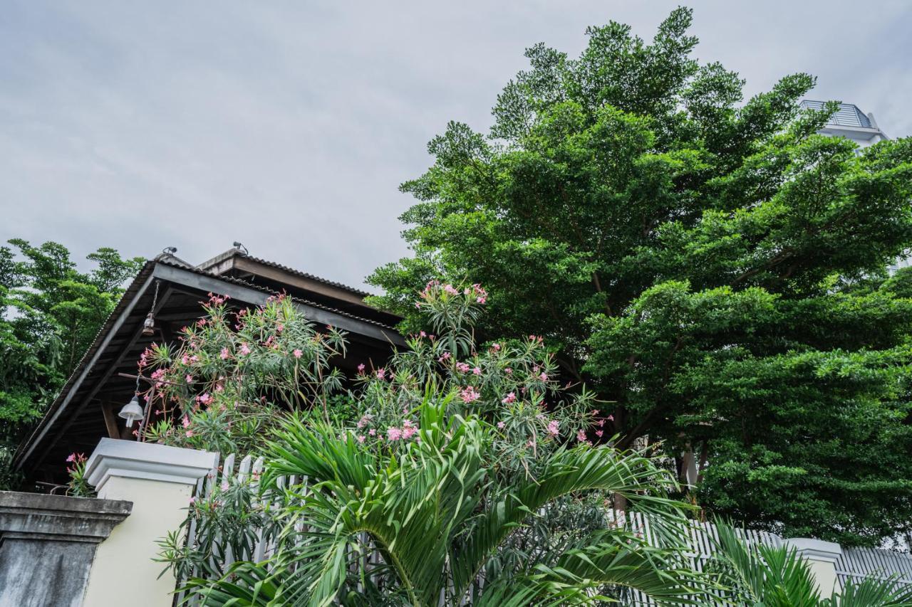 Makk Hotel Kampot Esterno foto