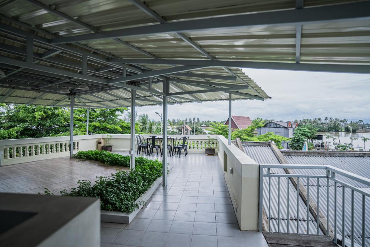 Makk Hotel Kampot Esterno foto