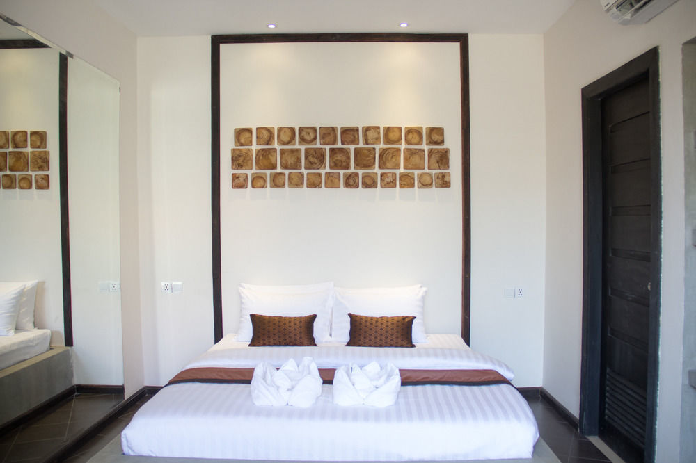 Makk Hotel Kampot Esterno foto