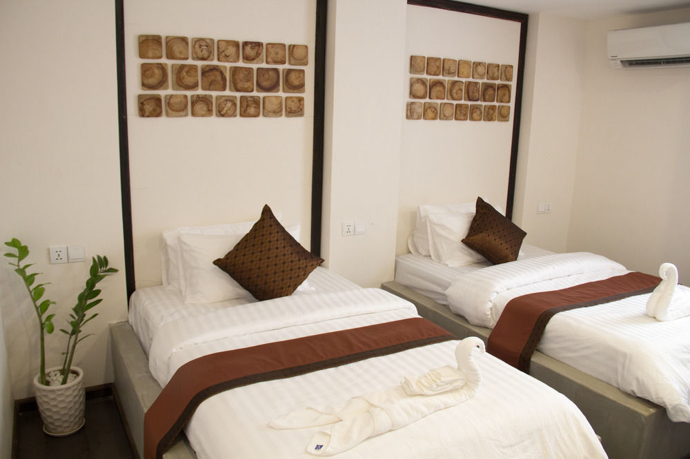 Makk Hotel Kampot Esterno foto